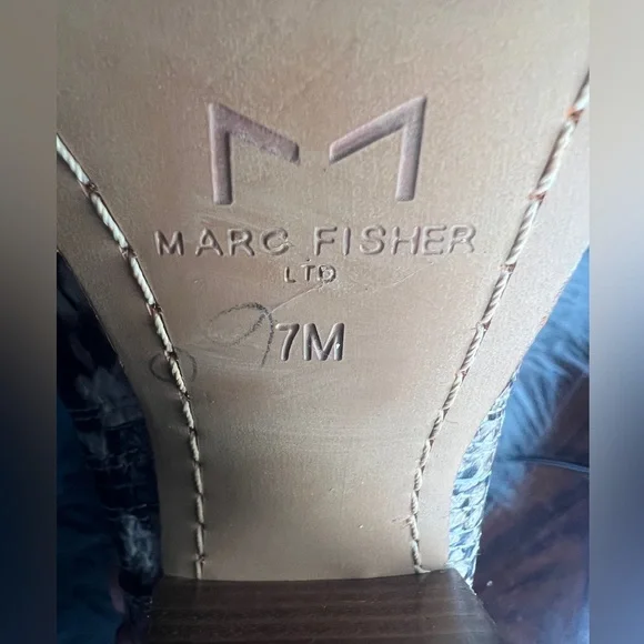 MARC FISHER NWOB ANNABEL WESTERN HEELED SNAKESKIN BOOTIE - Picture 6 of 9